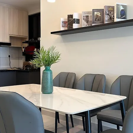 Majestic Maxim 3Br Luxury Family House Mrt Kuala Lumpur Apartment Exterior photo